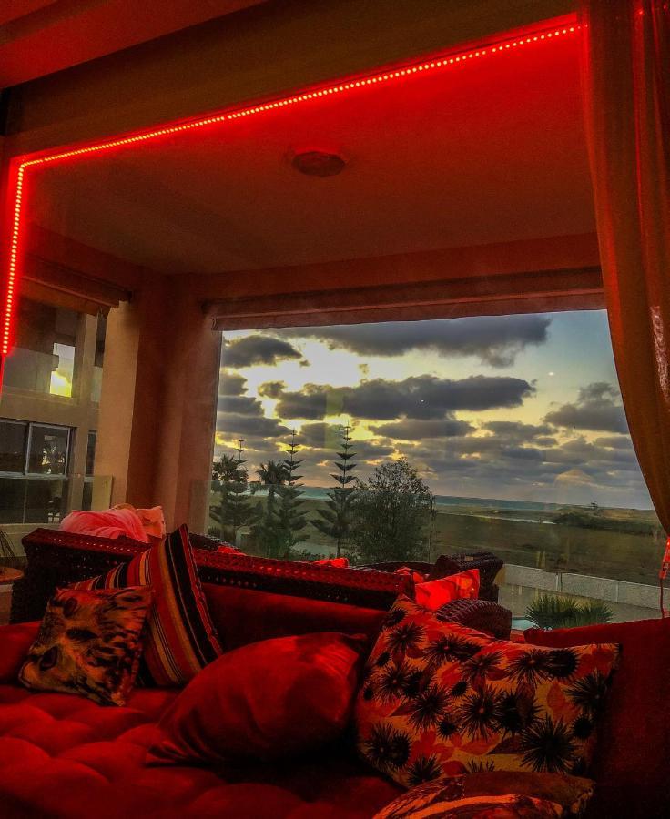 Cozy & Luxurious Apartment With Seaview Bouznika Bagian luar foto